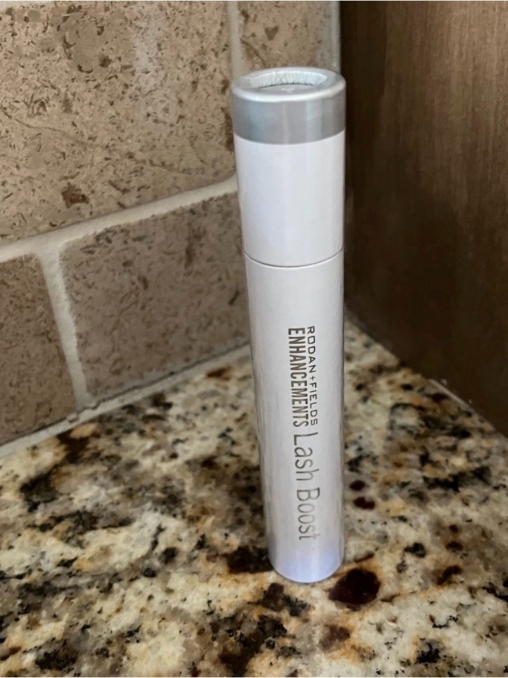 Rodan + Fields Lash Boost Serum - White & Silver .17 big fall lashes 🍁
